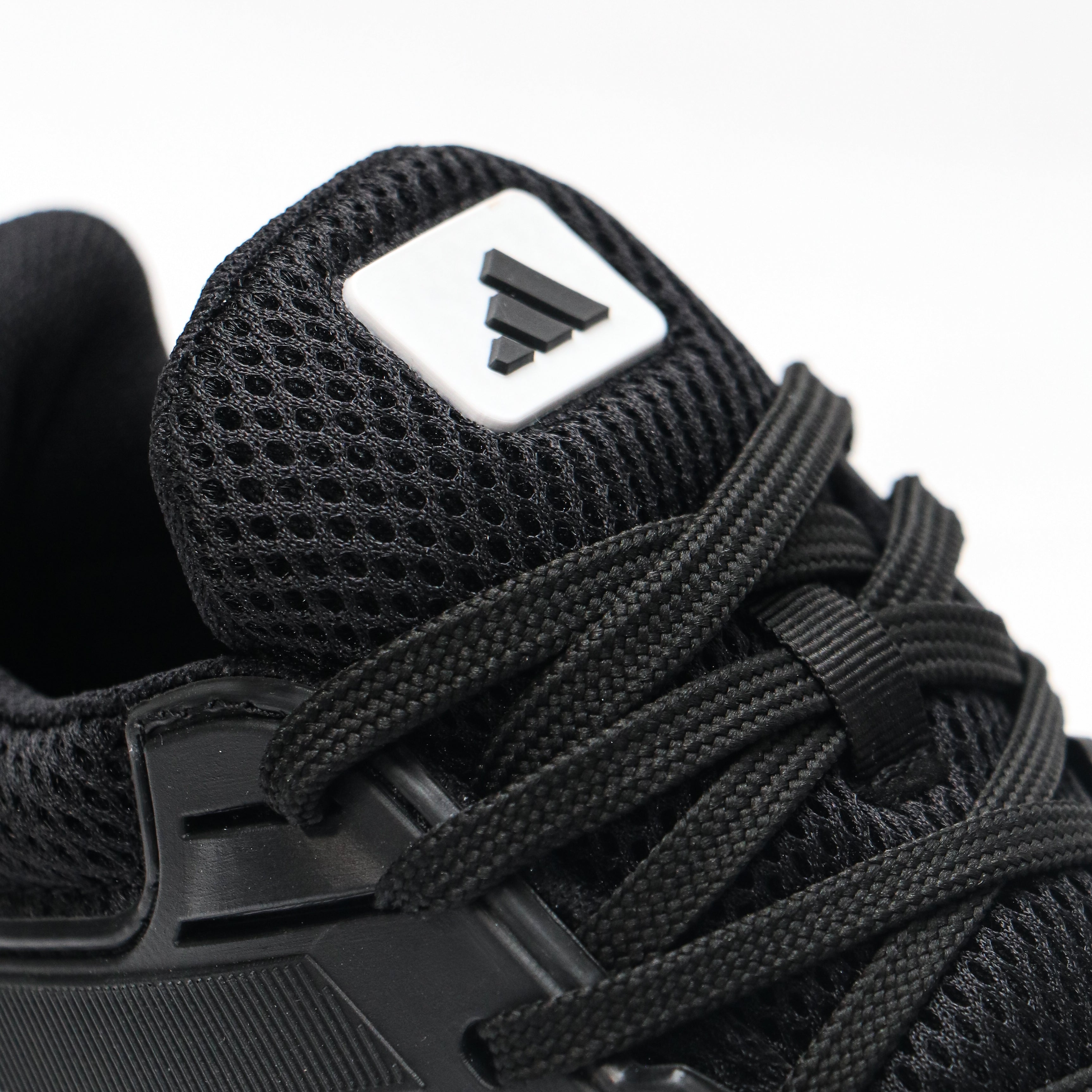 ADIDAS ULTIMASHOW 2.0